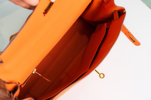 PC HANDBAGS NOV 14 29