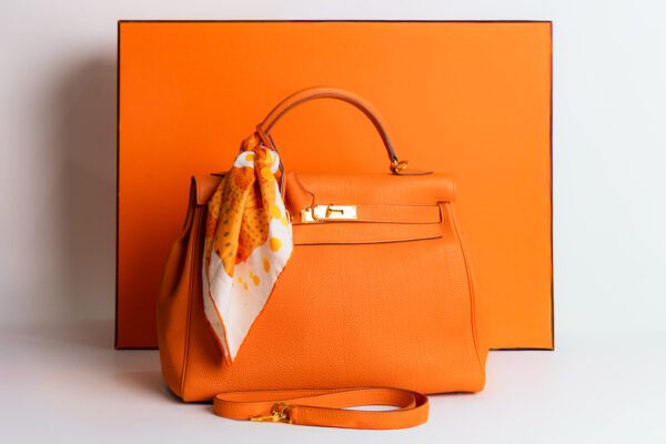 PC HANDBAGS NOV 14 35