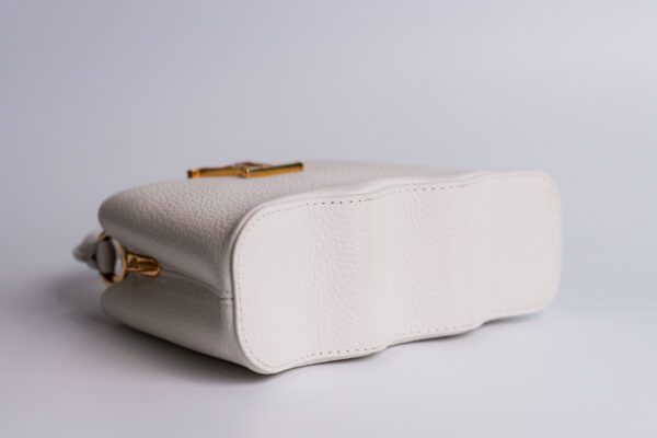 PC HANDBAGS NOV 14 10